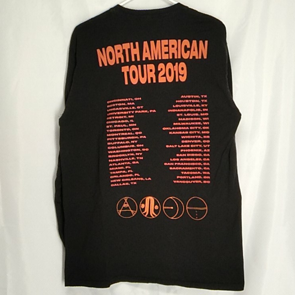 2019 5SOS NORTH AMERICAN TOUR SHIRT - Picture 2 of 8